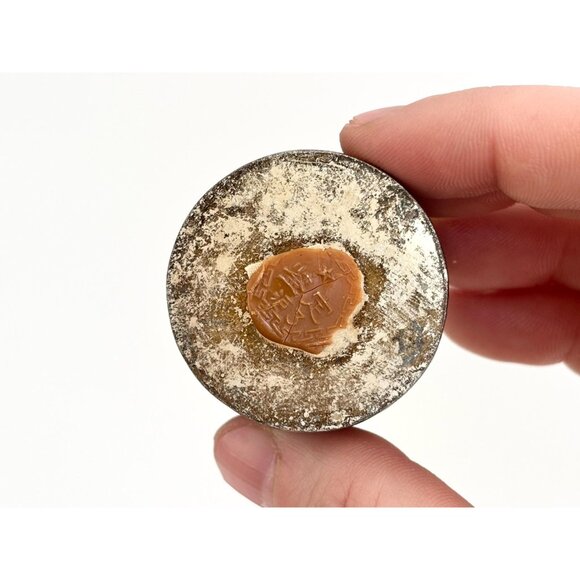 Japanense Handmade Blue Ceramic Floral Painted Oval Trinket | jewelry | Ring Box - Picture 11 of 15